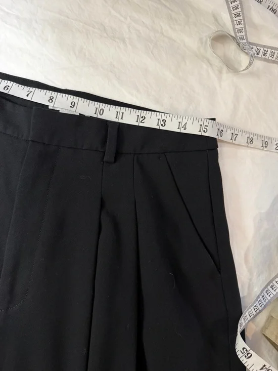 ANTHROPOLOGIE MAEVE Pleated Trousers Wide-Leg Black Pants 10 - Picture 11 of 14